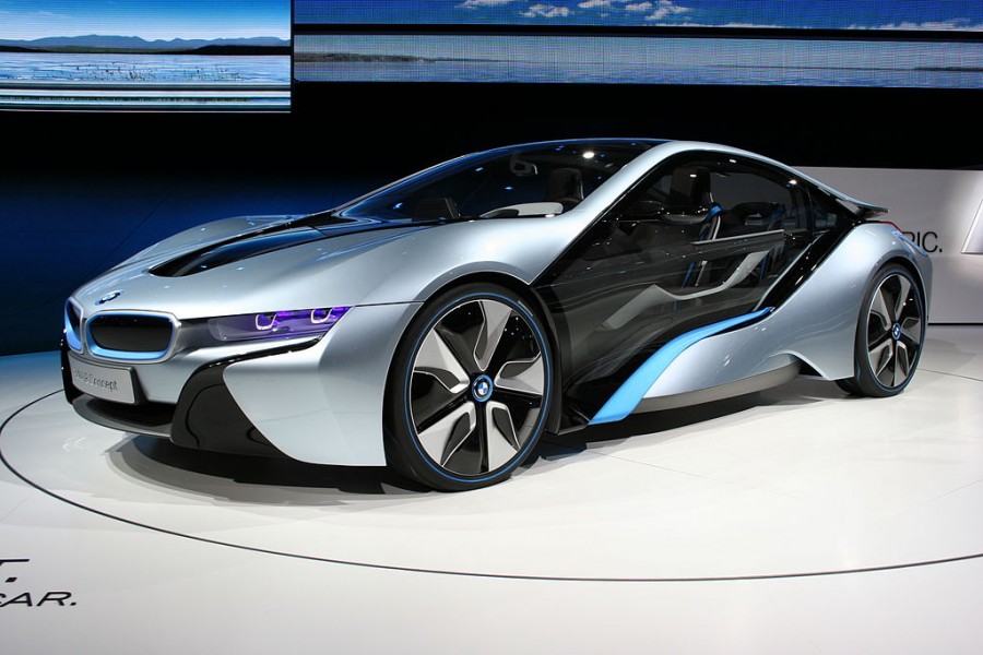 BMW i8, el deportivo enchufable alemán