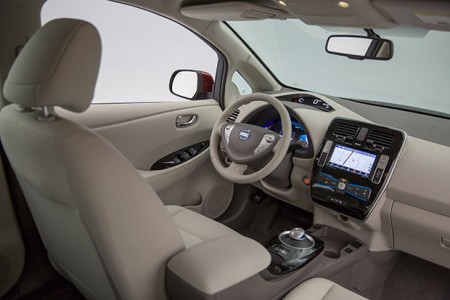 nissan-leaf-interior